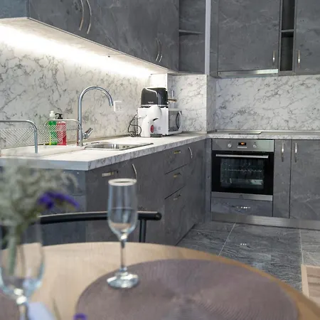 Appartamento By The River 1