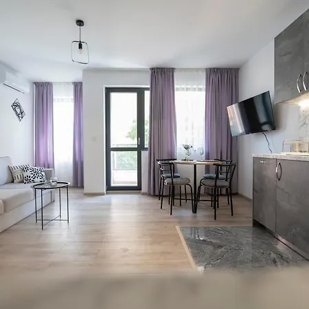 Appartamento By The River 1