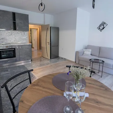 Appartamento By The River 1