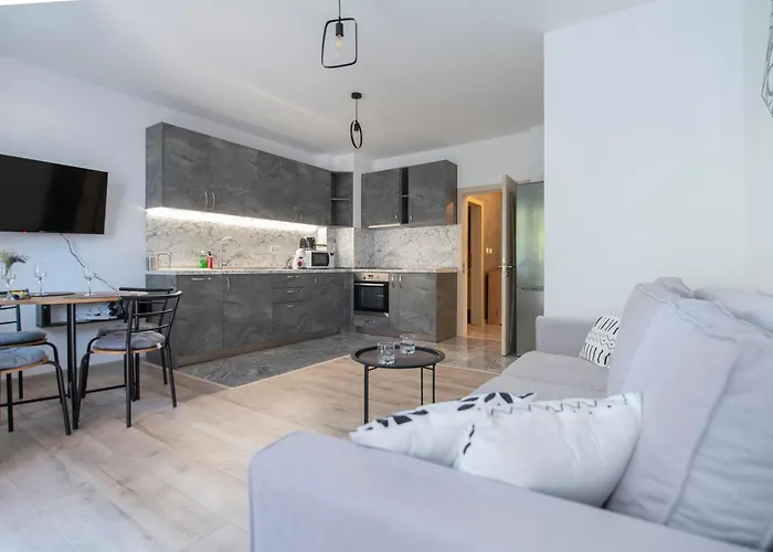 Apartamento By The River 1 *